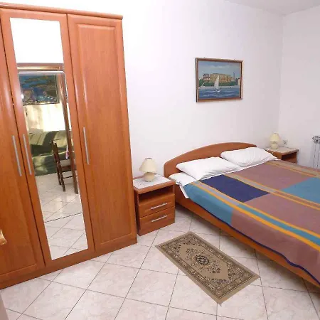 Apartament Studio In Pjescana Uvala/istrien 10883